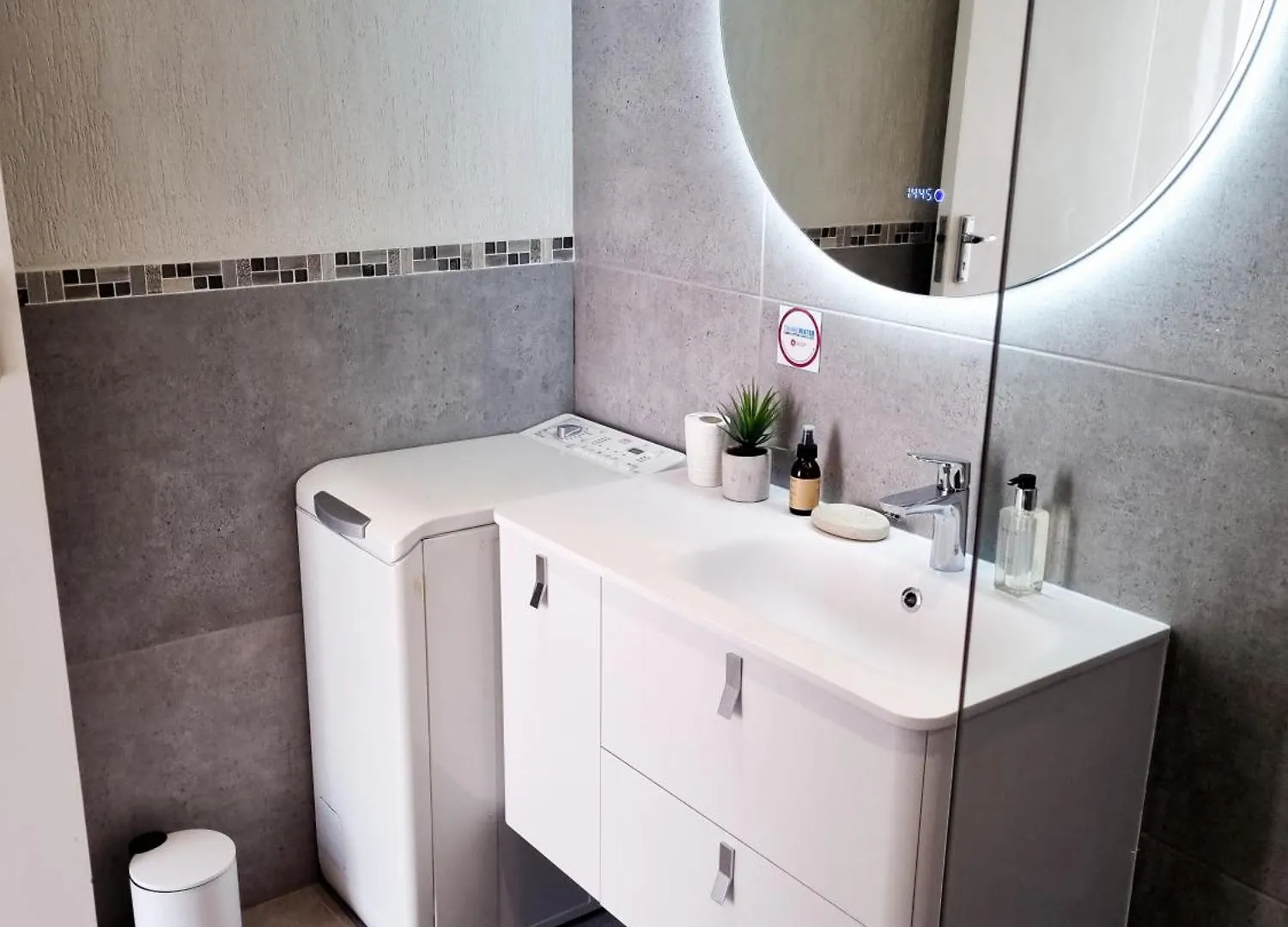 Camps Bay Cosy Accommodation Cape Town Guest house