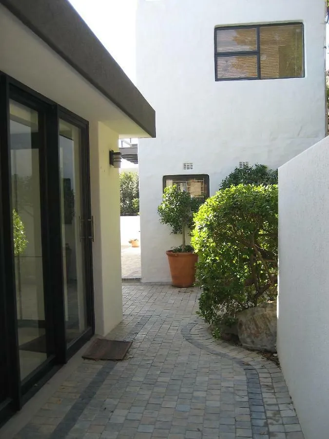 Camps Bay Cosy Accommodation Cape Town South Africa