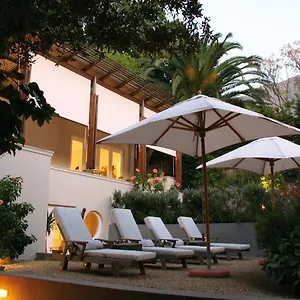 Gasthof Four Rosmead Boutique