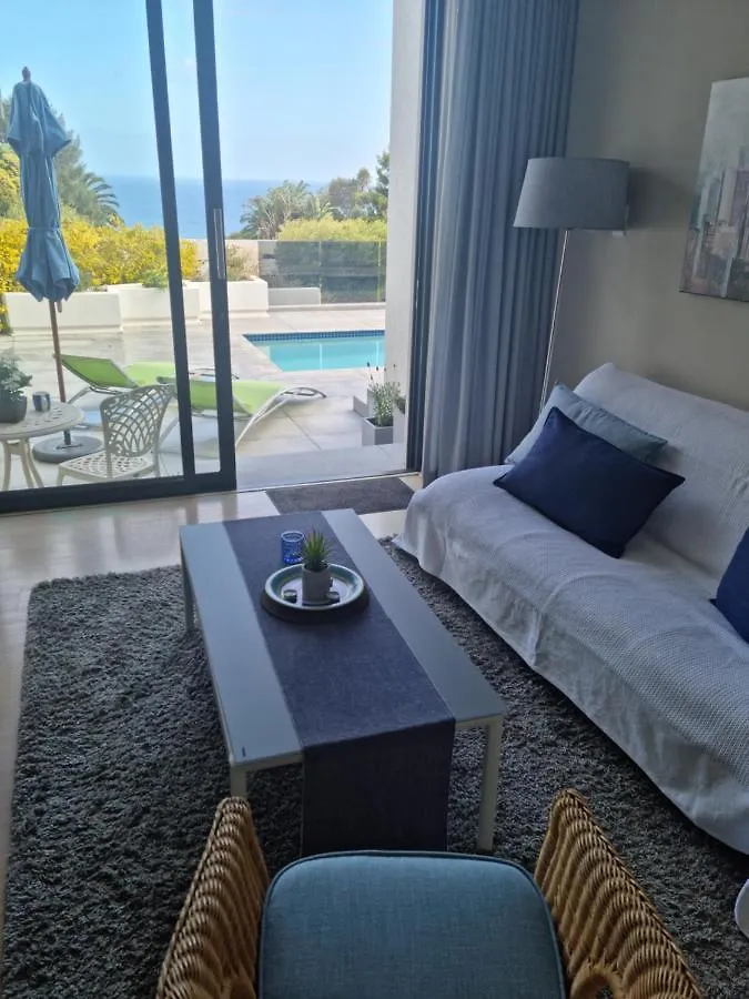 Camps Bay Cosy Accommodation Cape Town Guest house