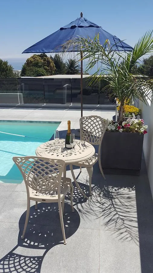 ** Guest house Camps Bay Cosy Accommodation Cape Town South Africa