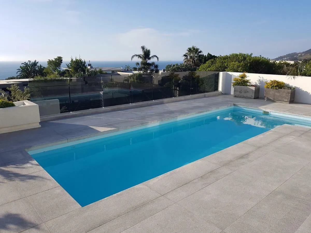 Camps Bay Cosy Accommodation Cape Town Guest house